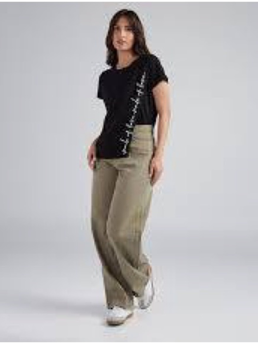Juliana Sanchez Made of Love T-shirt in Black/Size M